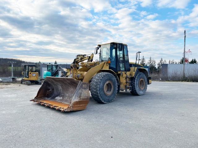 Chargeuse sur pneus Caterpillar